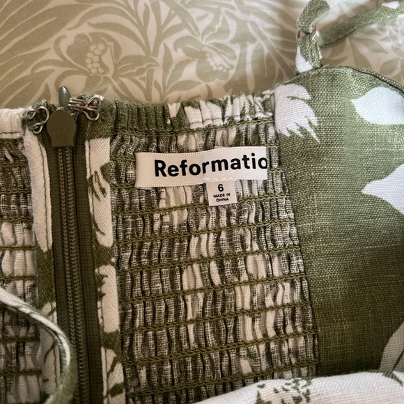 Reformation Frankie linen Green Maxi Dress - Picture 4 of 5